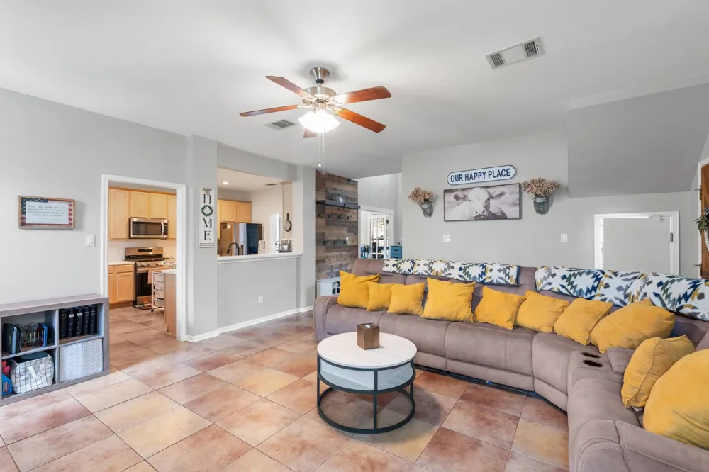 706 Churchill Farms Drive Georgetown, TX 78626