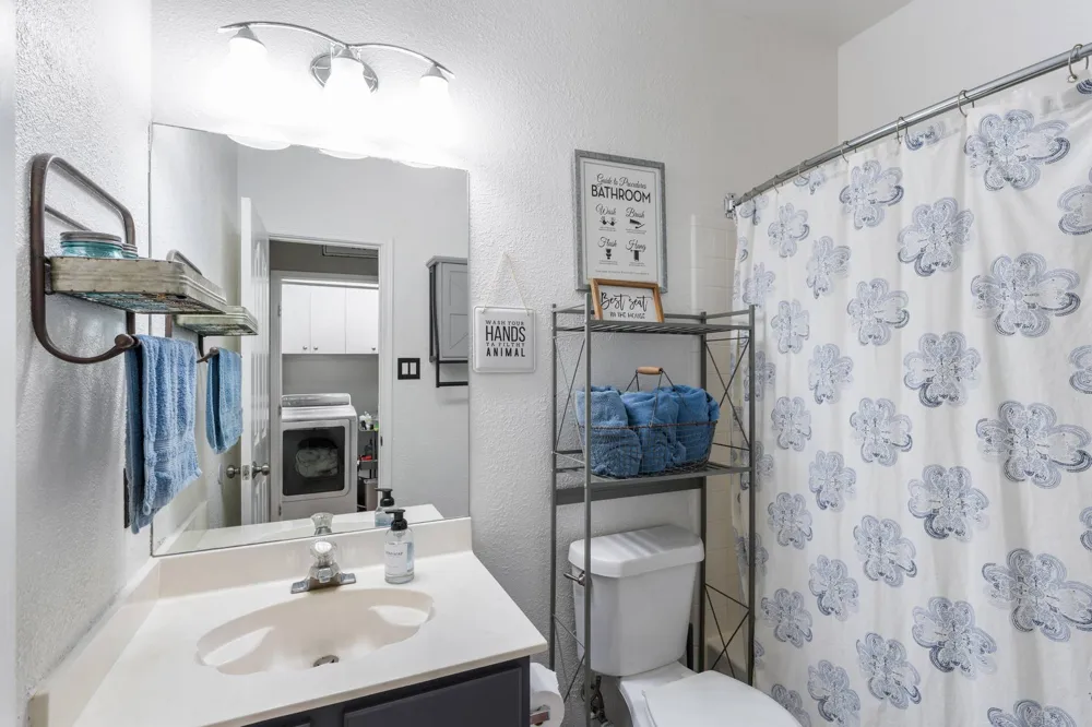 706 Churchill Farms Drive Georgetown, TX 78626