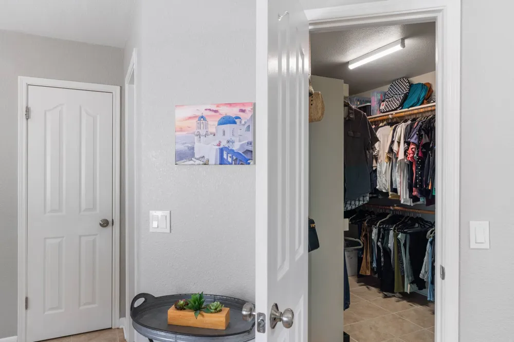 706 Churchill Farms Drive Georgetown, TX 78626