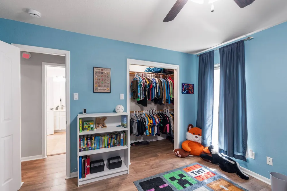706 Churchill Farms Drive Georgetown, TX 78626