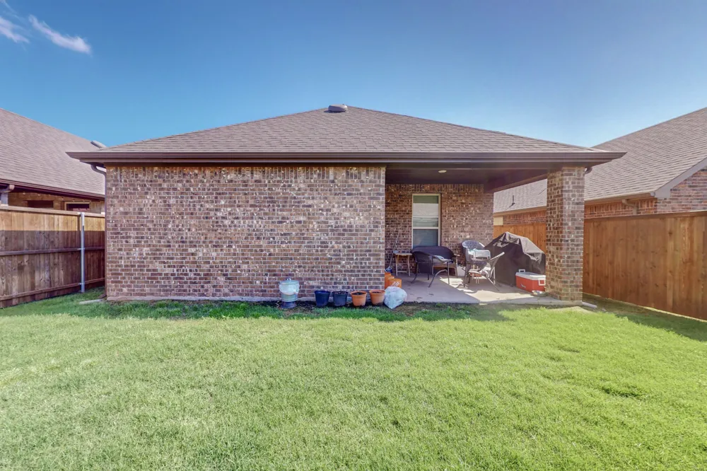 2166 Hobby Drive Forney, TX 75126