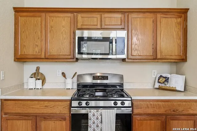 3222 Navasota Cir San Antonio, TX 78259