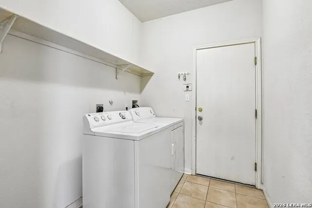 3222 Navasota Cir San Antonio, TX 78259