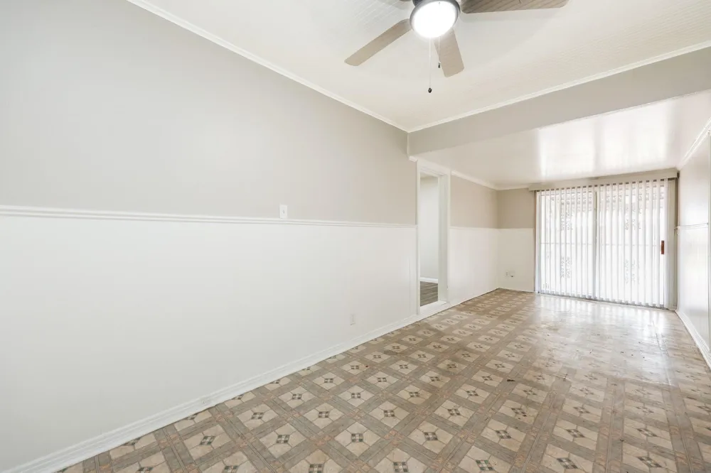 6002 Doulton Drive Hockley, TX 77033