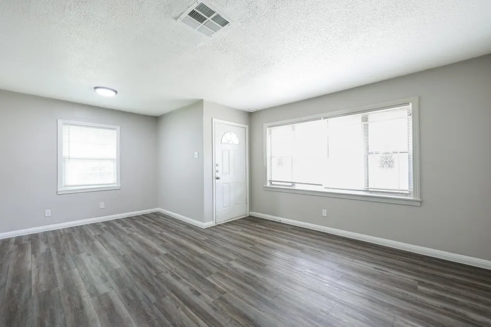 6002 Doulton Drive Hockley, TX 77033