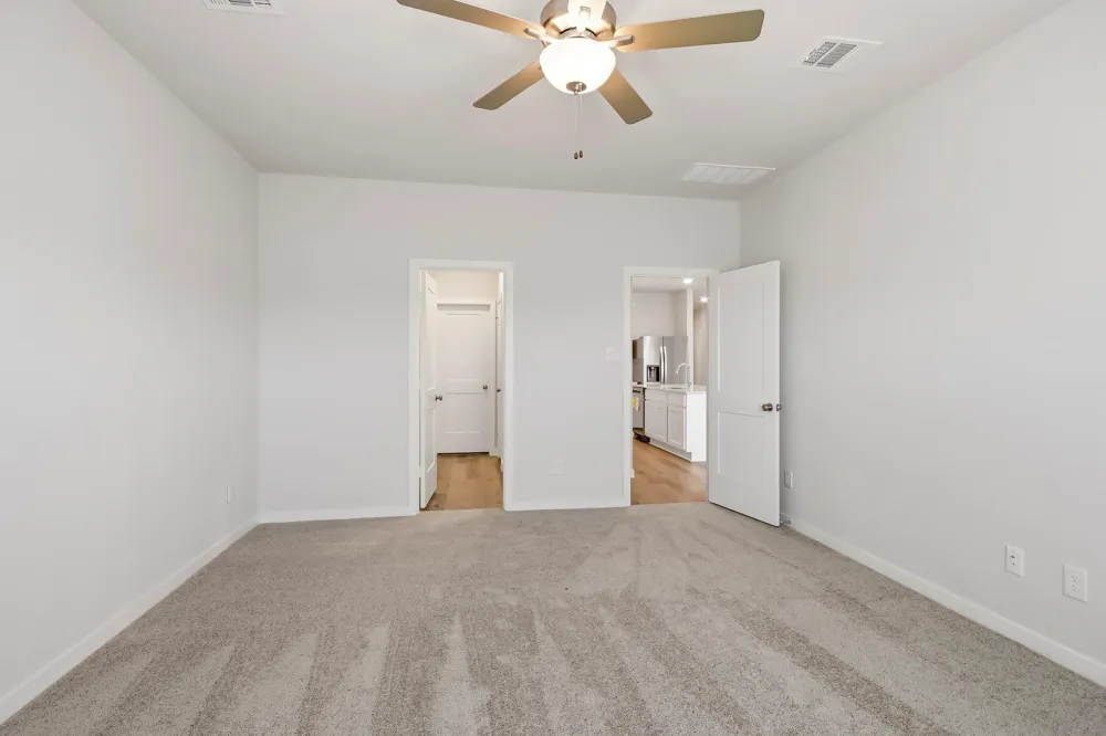 1885 Redwood Lane Dayton, TX 77535