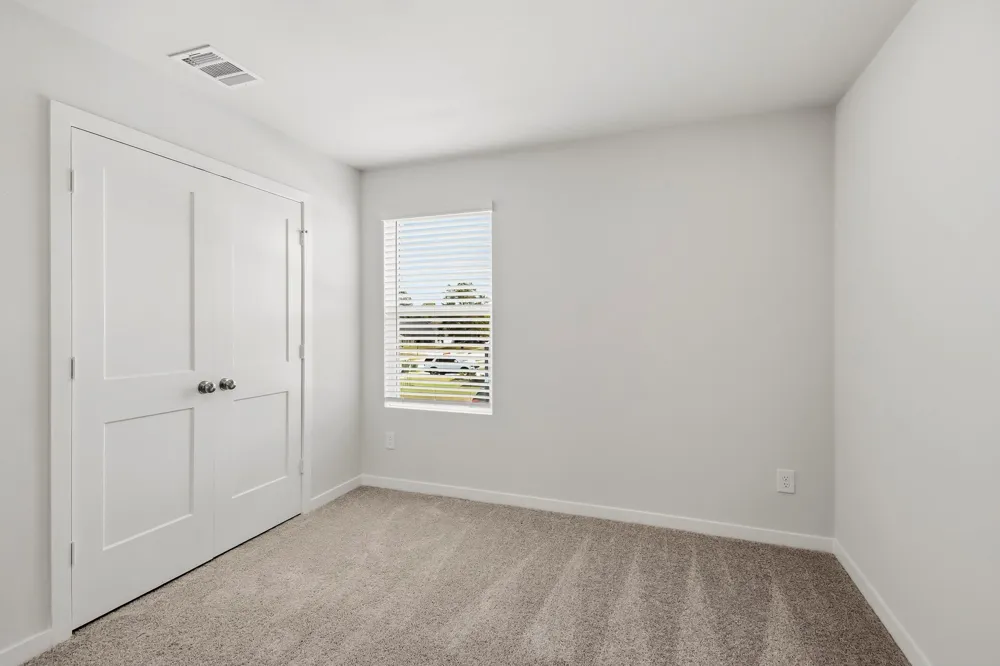 1885 Redwood Lane Dayton, TX 77535