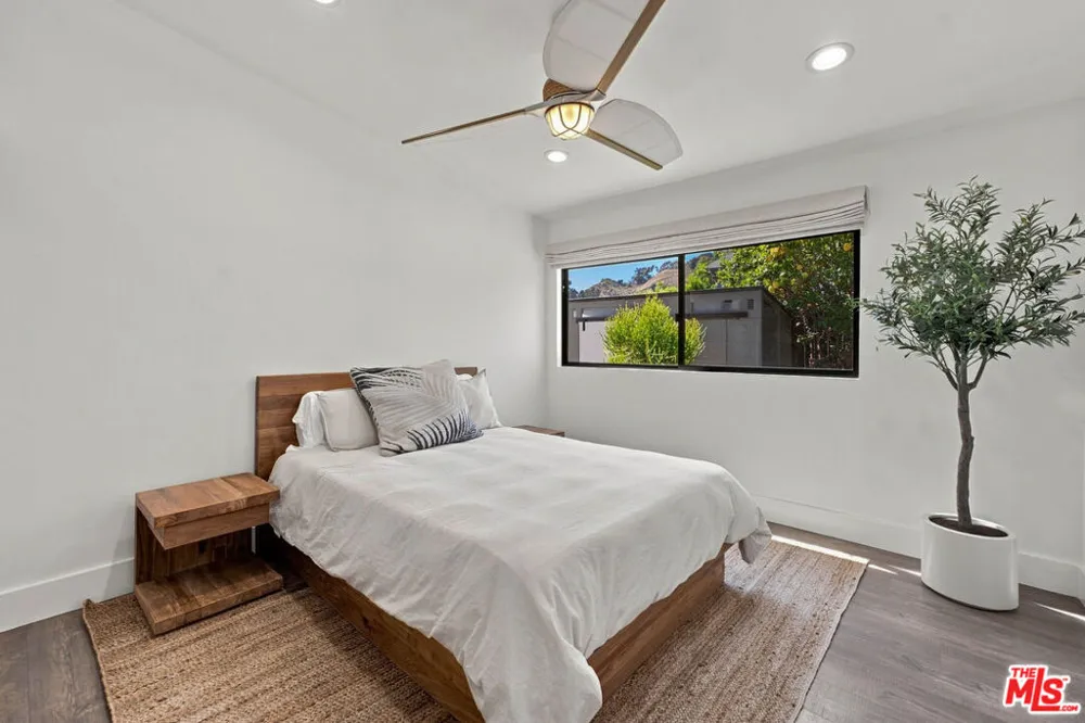 20345 Seaboard Road Malibu, CA 90265