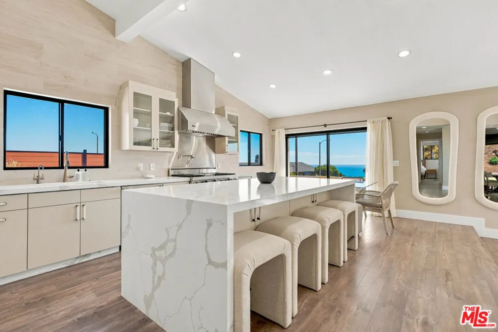 20345 Seaboard Road Malibu, CA 90265
