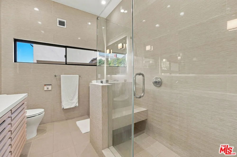 20345 Seaboard Road Malibu, CA 90265
