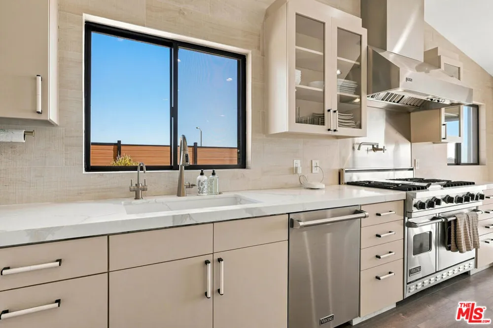 20345 Seaboard Road Malibu, CA 90265