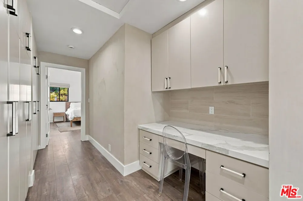 20345 Seaboard Road Malibu, CA 90265