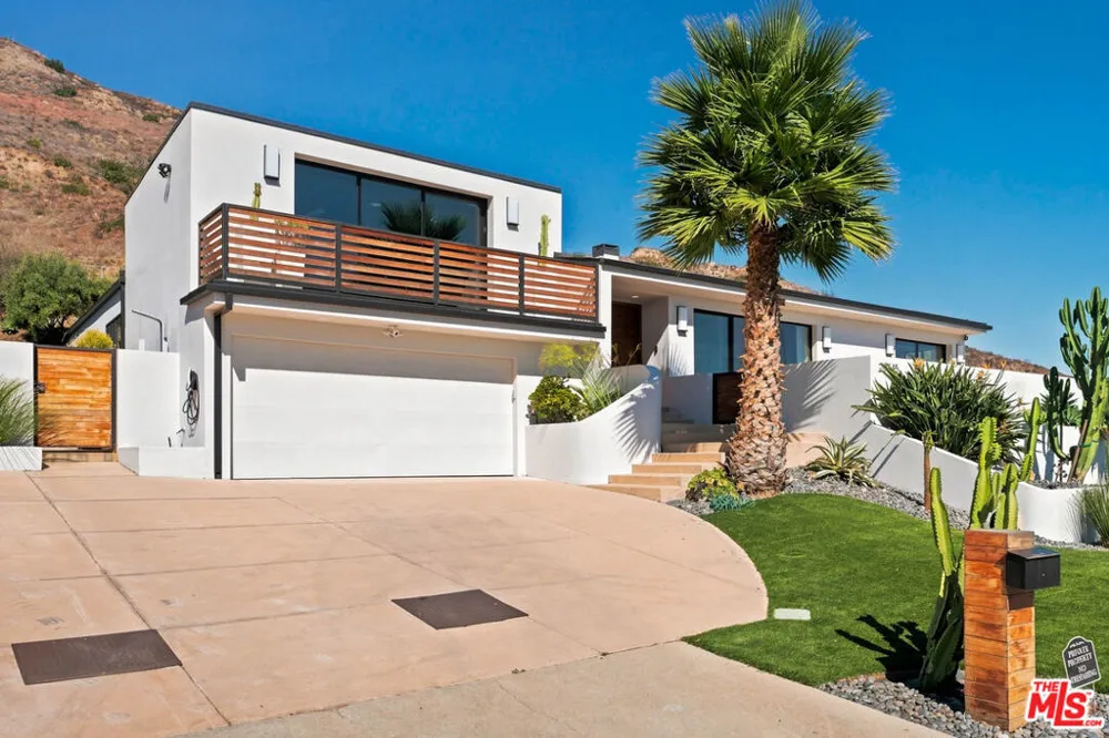20345 Seaboard Road Malibu, CA 90265