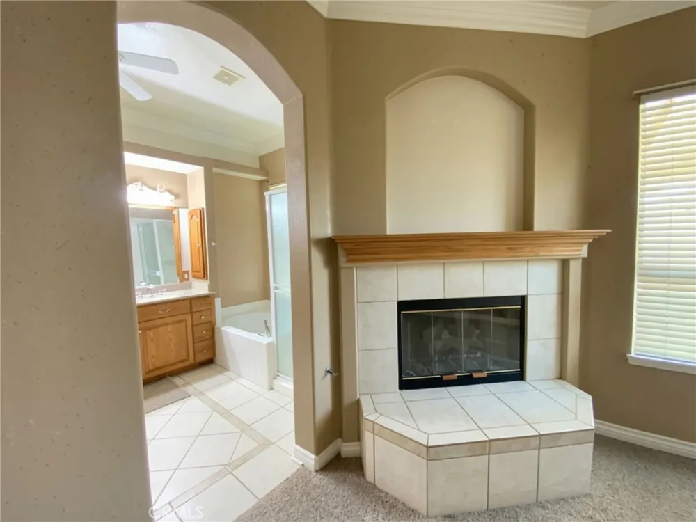810 Clear Springs Drive Corona, CA 92879