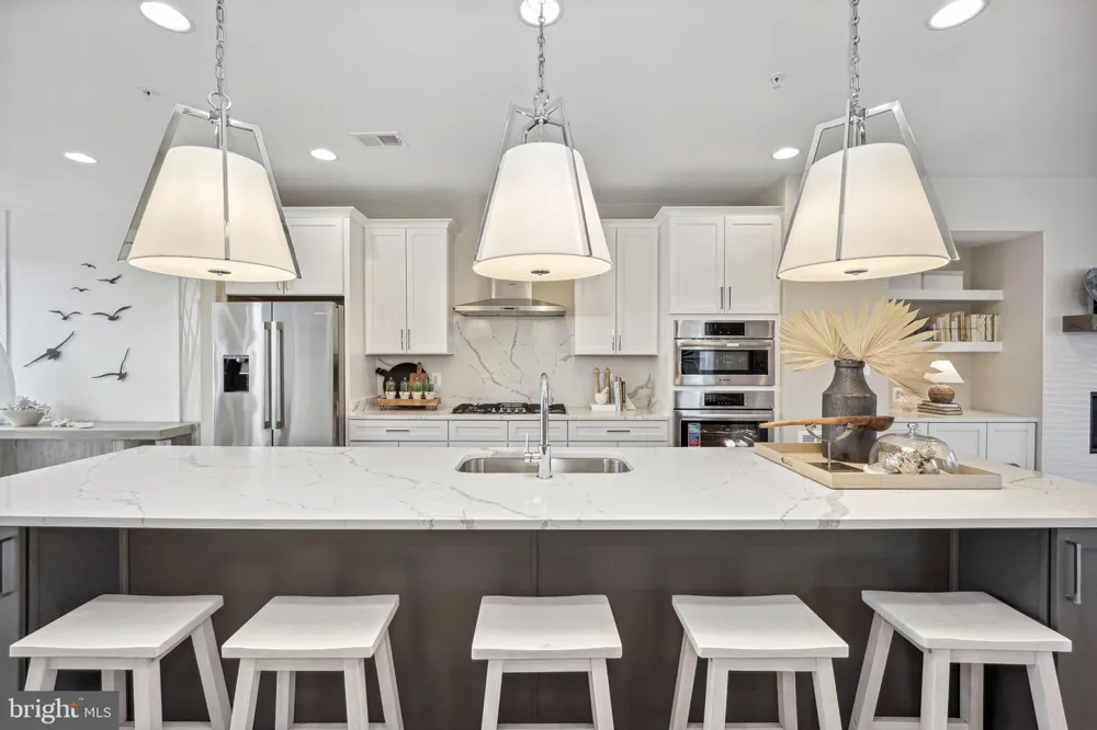 532 EXCHANGE AVENUE Gaithersburg, MD 20878