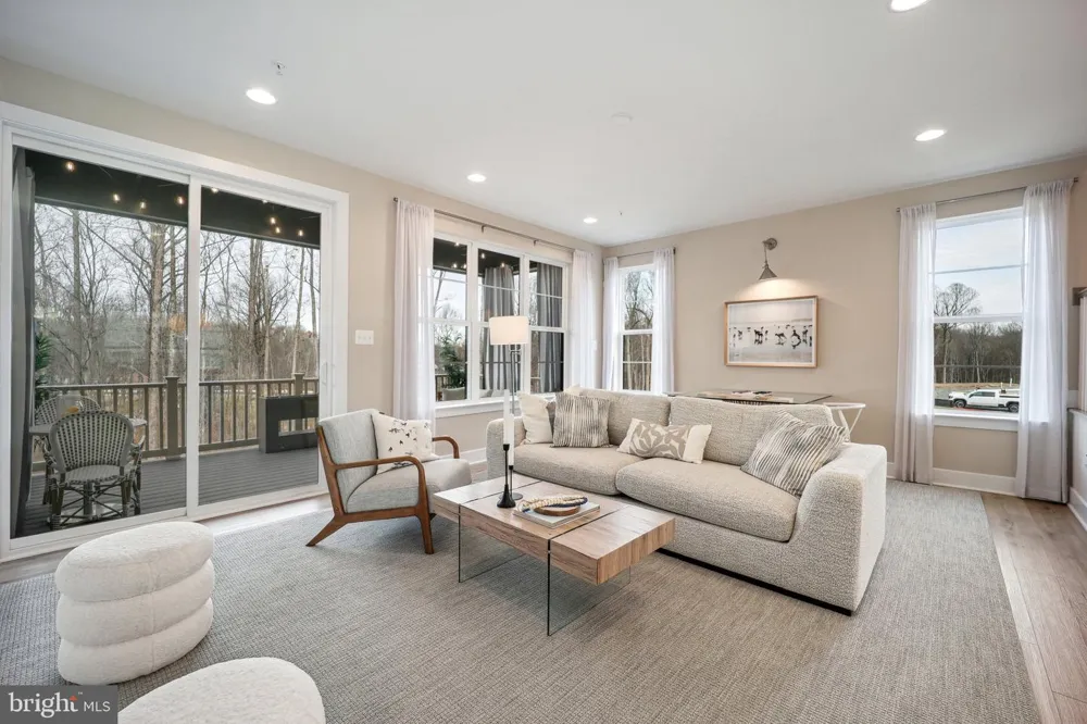 532 EXCHANGE AVENUE Gaithersburg, MD 20878