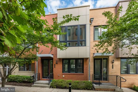 130 CAMBRIA WALK