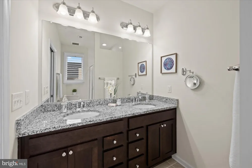 130 CAMBRIA WALK Alexandria, VA 22304