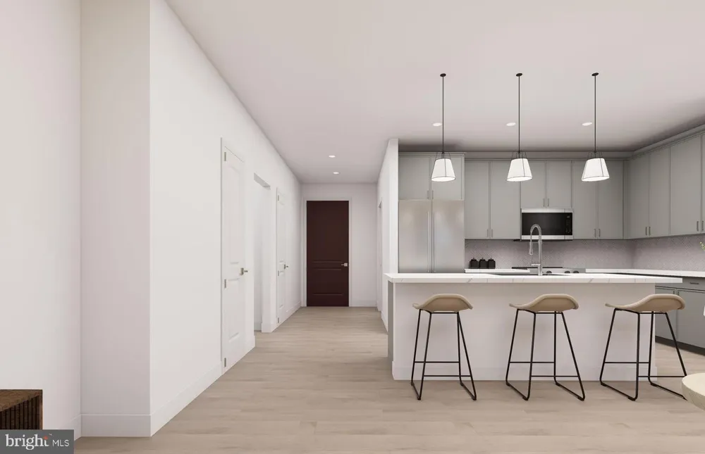 9475 SPRAGUE AVENUE #6 Fairfax, VA 22031