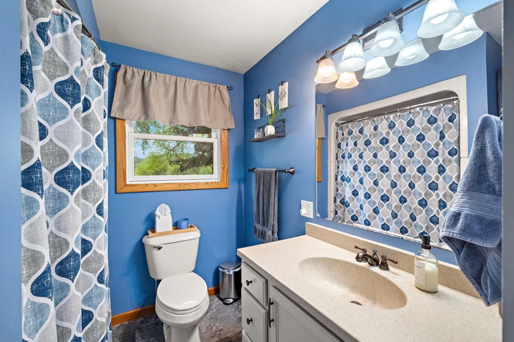 765 S 44th Avenue Shelby, MI 49455
