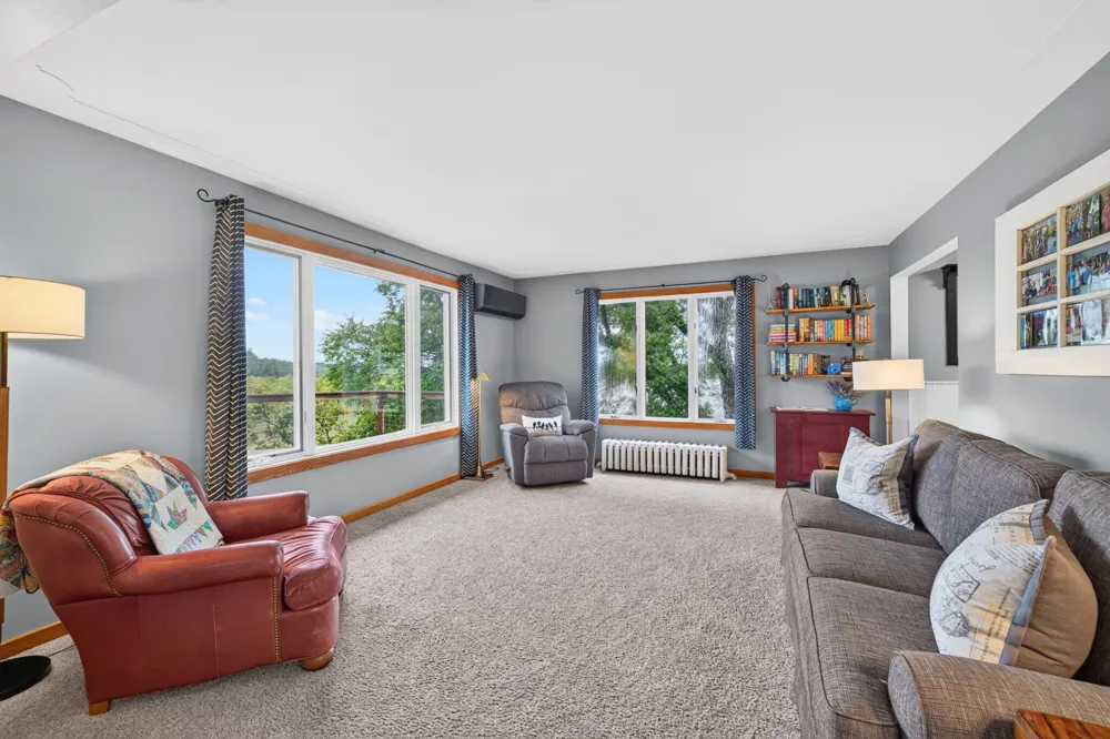 765 S 44th Avenue Shelby, MI 49455