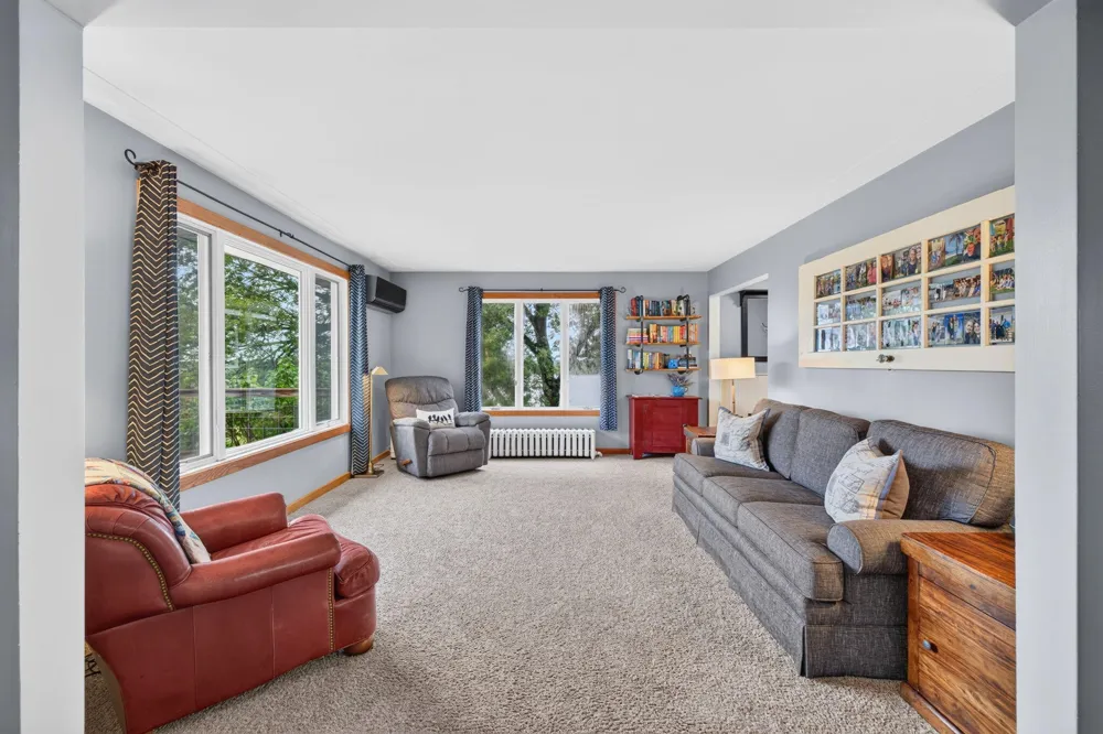765 S 44th Avenue Shelby, MI 49455