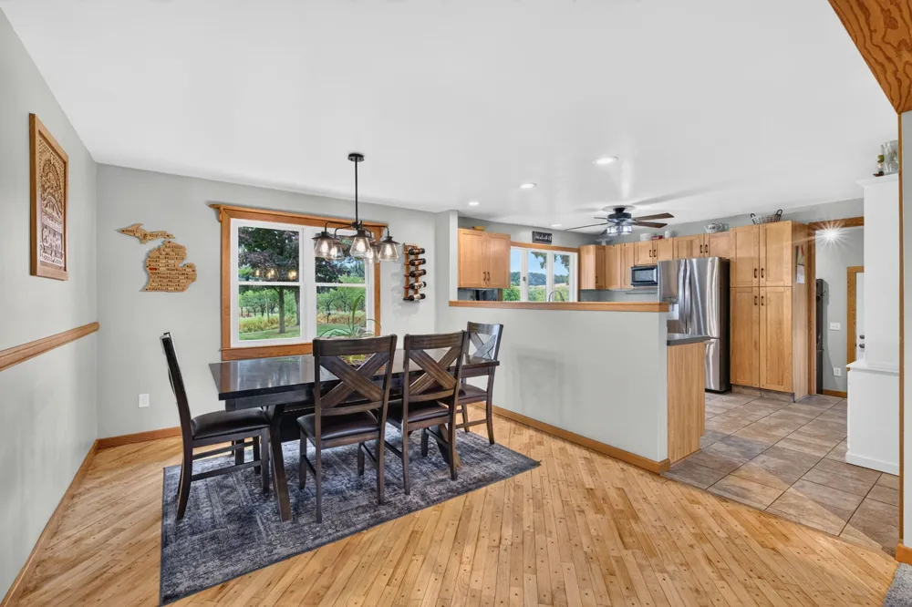 765 S 44th Avenue Shelby, MI 49455