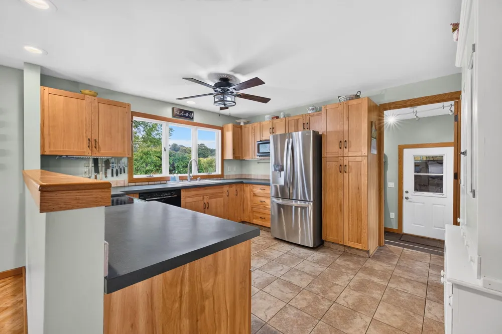 765 S 44th Avenue Shelby, MI 49455