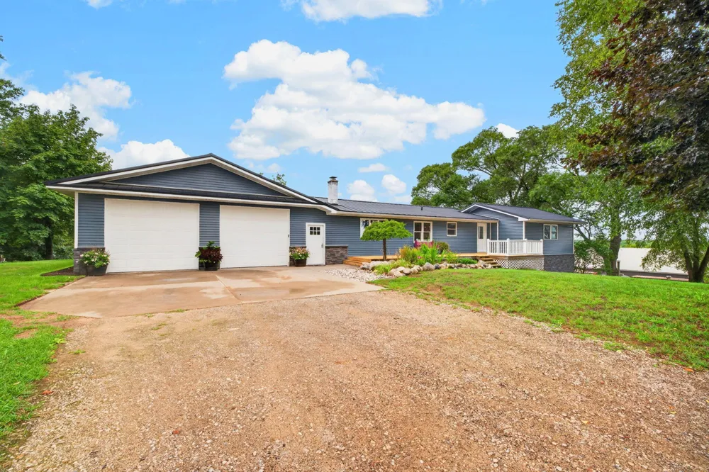 765 S 44th Avenue Shelby, MI 49455