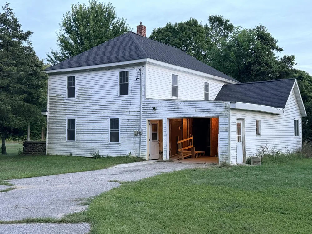 6163 S Maple Island Road Hesperia, MI 49421