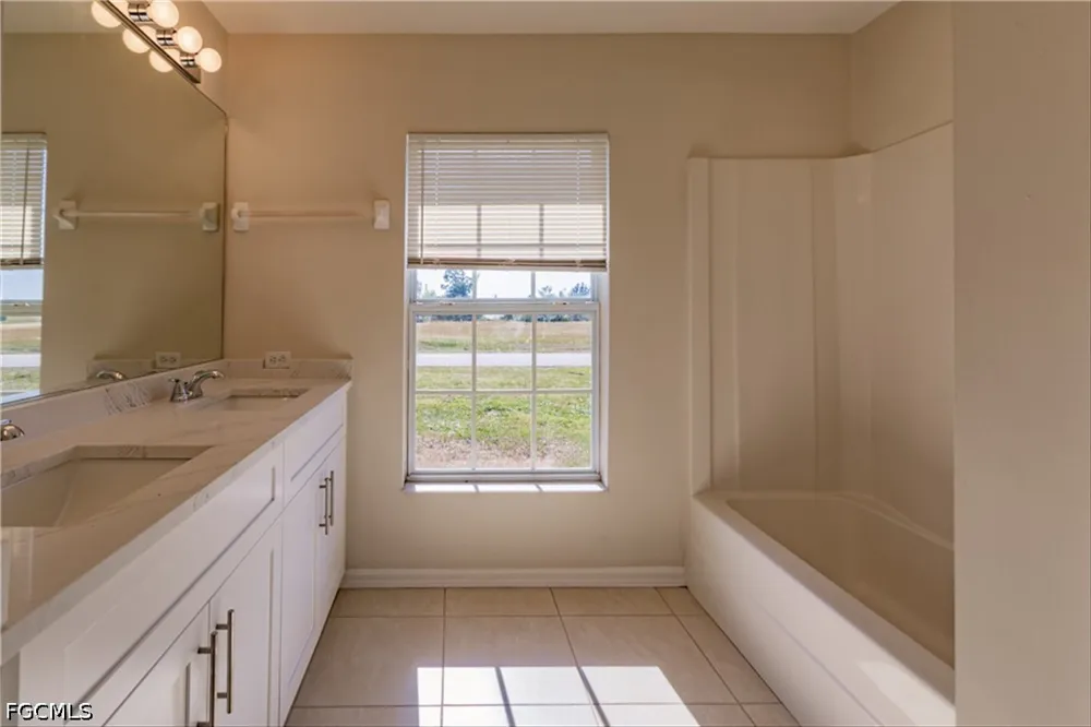 NW 12th Lane Cape Coral, FL 33993