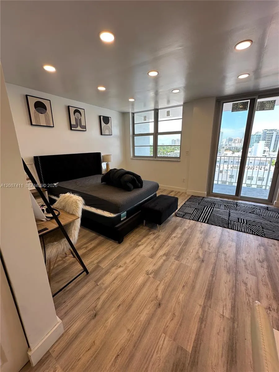2829 Indian Creek Dr #804 Miami Beach, FL 33140