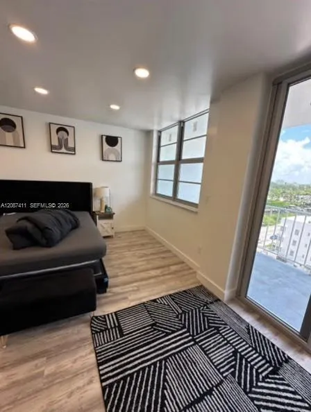 2829 Indian Creek Dr #804 Miami Beach, FL 33140
