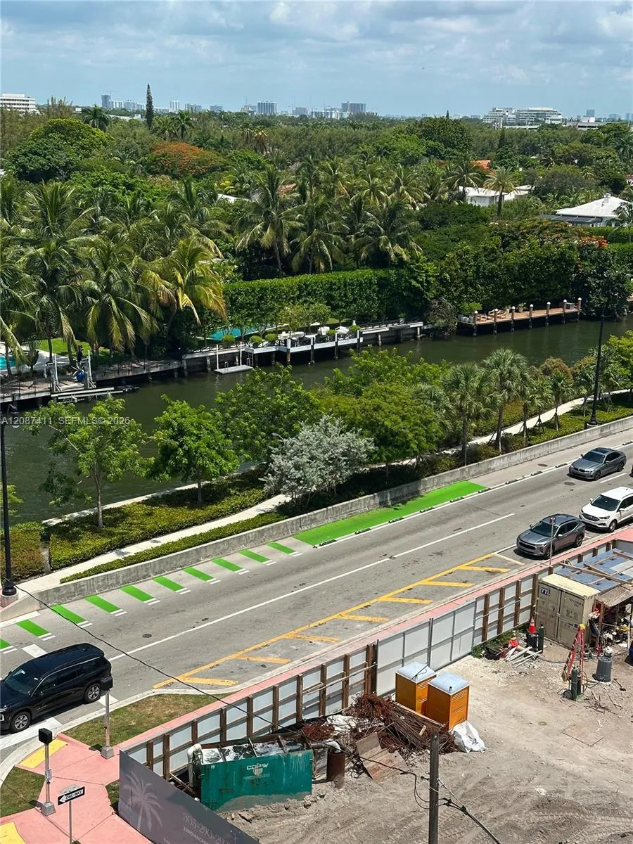 2829 Indian Creek Dr #804 Miami Beach, FL 33140