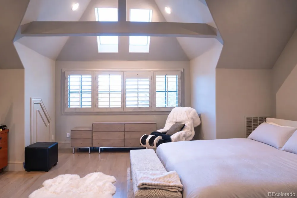 190 S Glencoe Street #R Denver, CO 80246