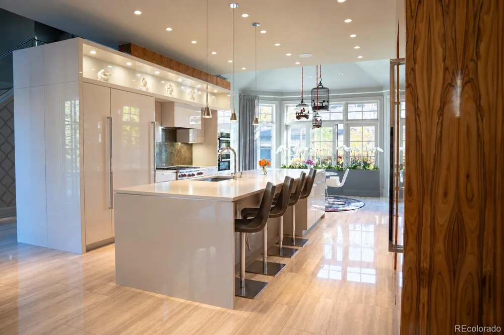 190 S Glencoe Street #R Denver, CO 80246