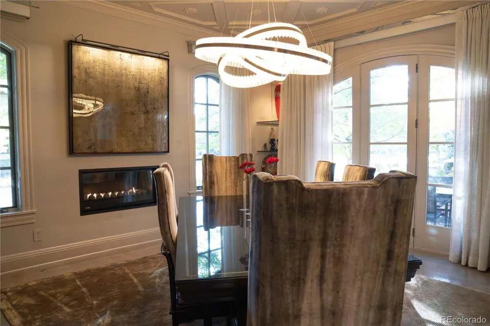 190 S Glencoe Street #R Denver, CO 80246