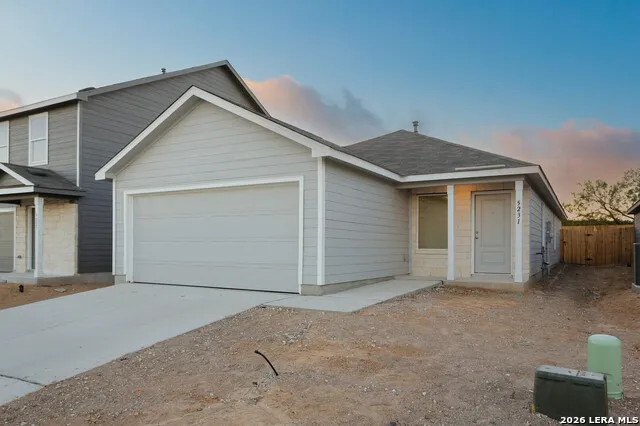 5231 WHIRLING WAY San Antonio, TX 78253