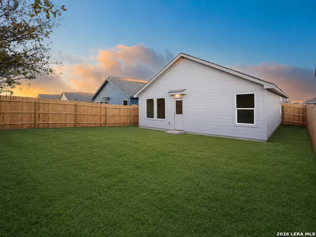 5231 WHIRLING WAY San Antonio, TX 78253