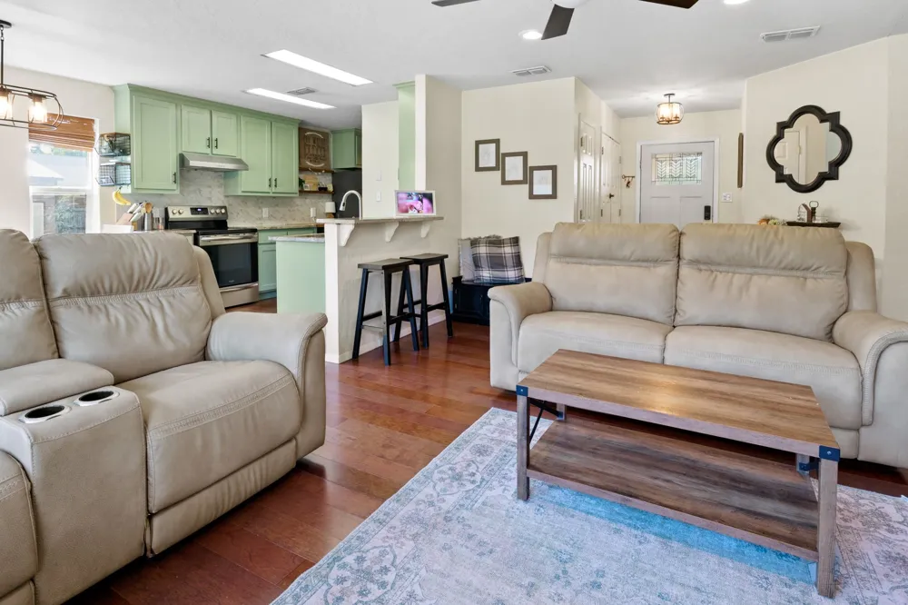 380 Frontage Rd Mt Pleasant, TX 75455