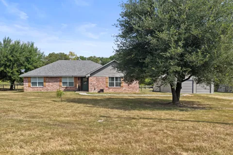 380 Frontage Rd
