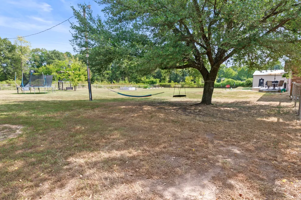 380 Frontage Rd Mt Pleasant, TX 75455