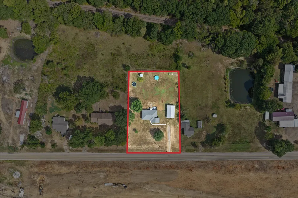 380 Frontage Rd Mt Pleasant, TX 75455