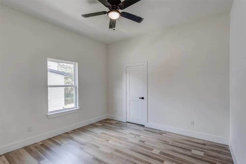 2501 Lenway Street Dallas, TX 75215