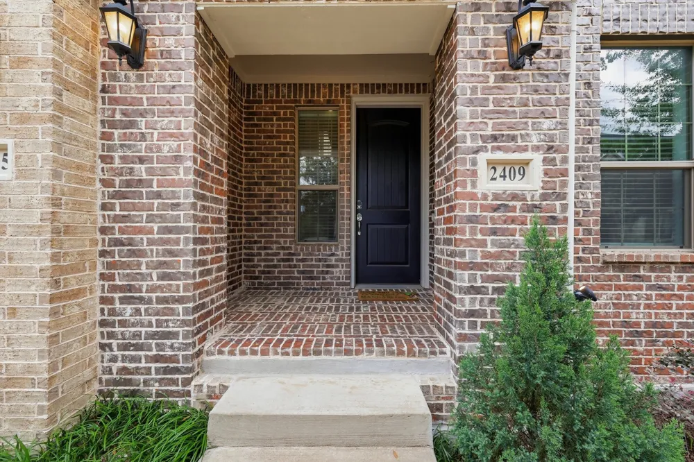2409 Springhill Avenue Flower Mound, TX 75028