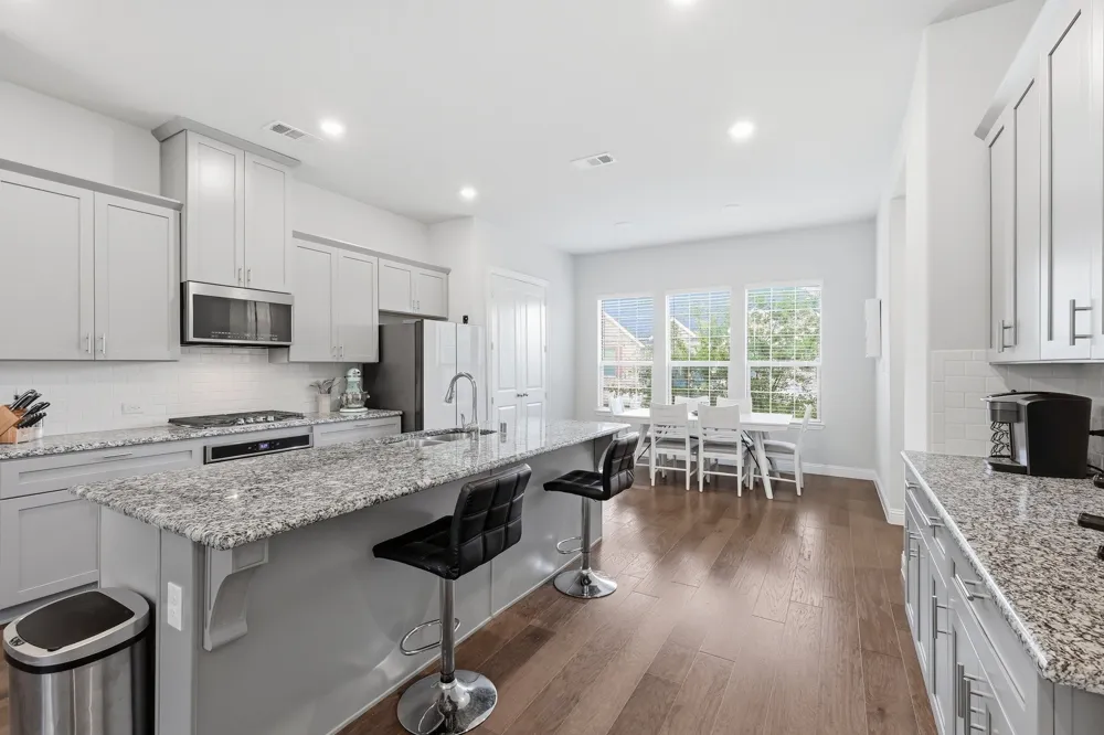 2409 Springhill Avenue Flower Mound, TX 75028