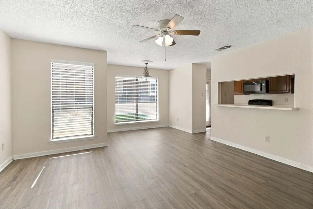 1204 Horizon Trail #3410 Arlington, TX 76011