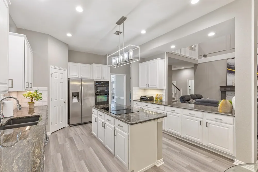 6009 Charleston Drive Frisco, TX 75035