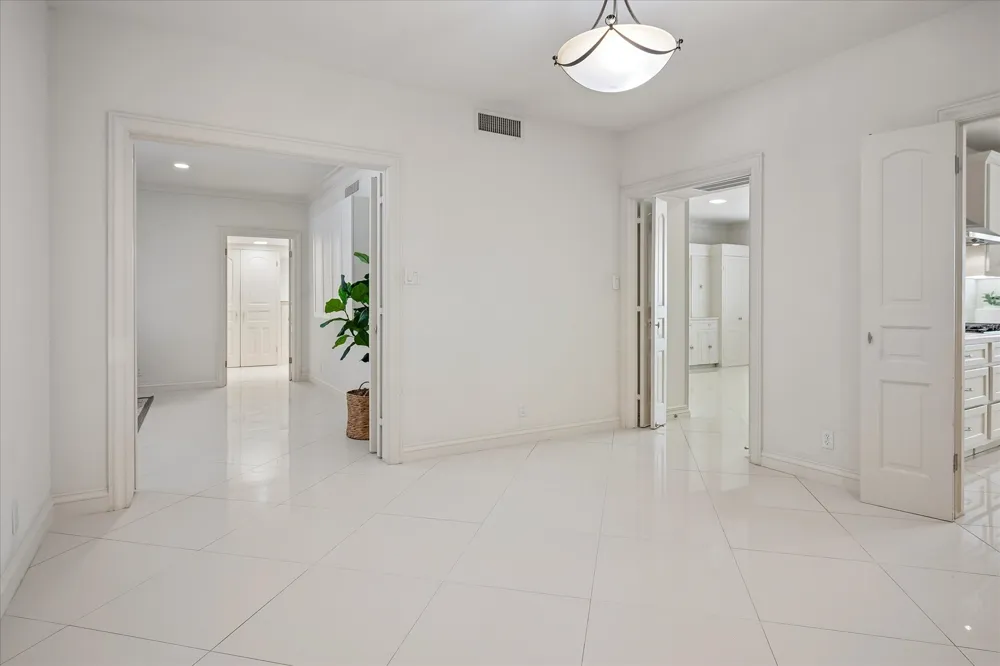 6146 Averill Way #106E Dallas, TX 75225