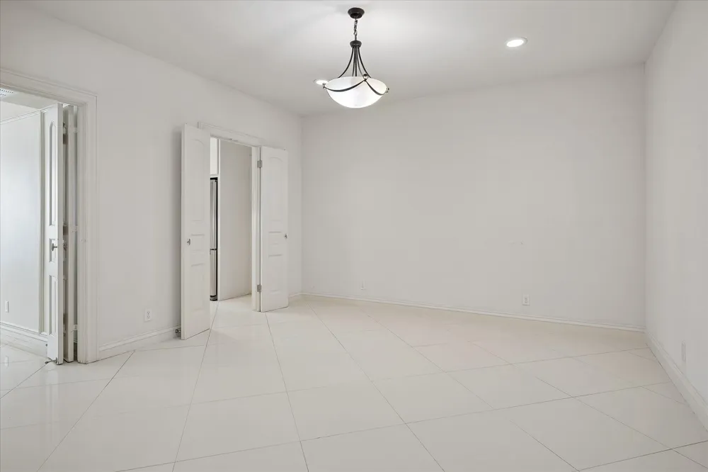6146 Averill Way #106E Dallas, TX 75225